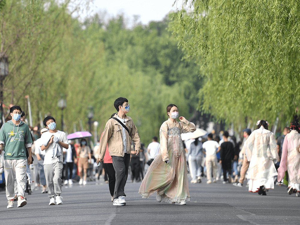 重庆交巡警发布2023年五一期间全市道路交通出行提示