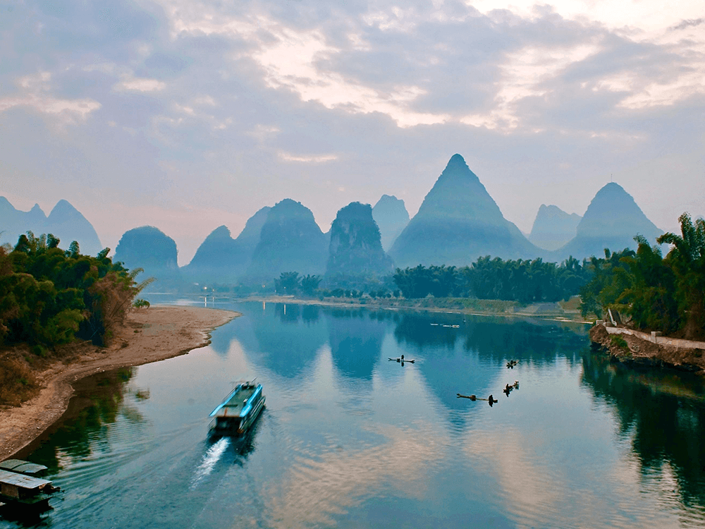 推动世界旅游城市可持续发展等方面提出倡议