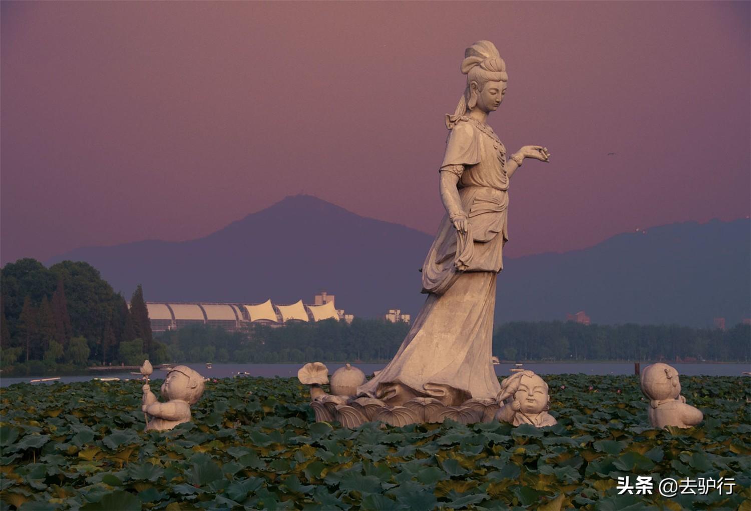 那么你就会对凤凰古城甚至包括自己重新认识一下